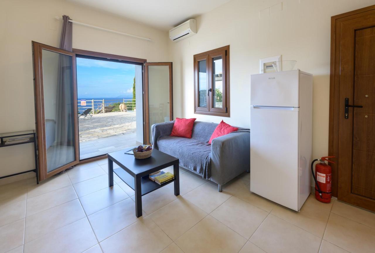 Pangolas Apartments Paxos Longós Exterior foto