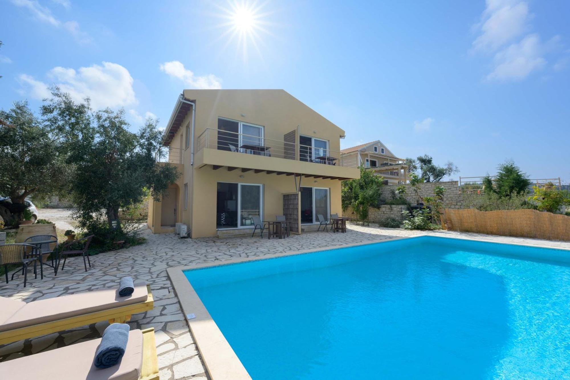 Pangolas Apartments Paxos Longós Exterior foto
